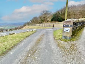 Photo 13- click for photo gallery